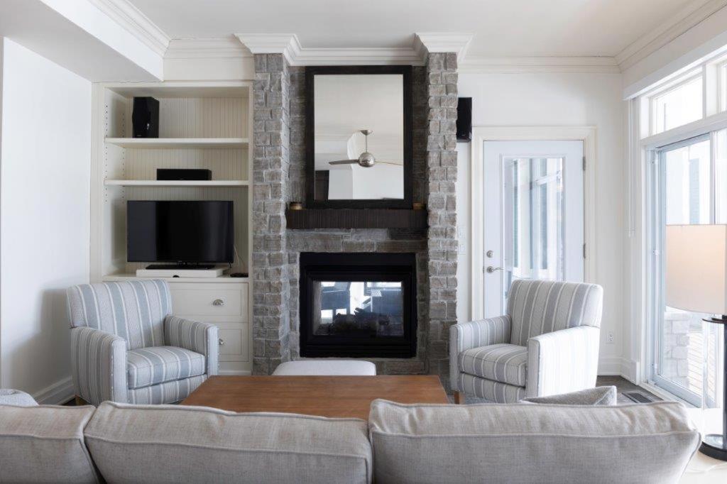 Touchstone Resort Bracebridge Eksteriør billede