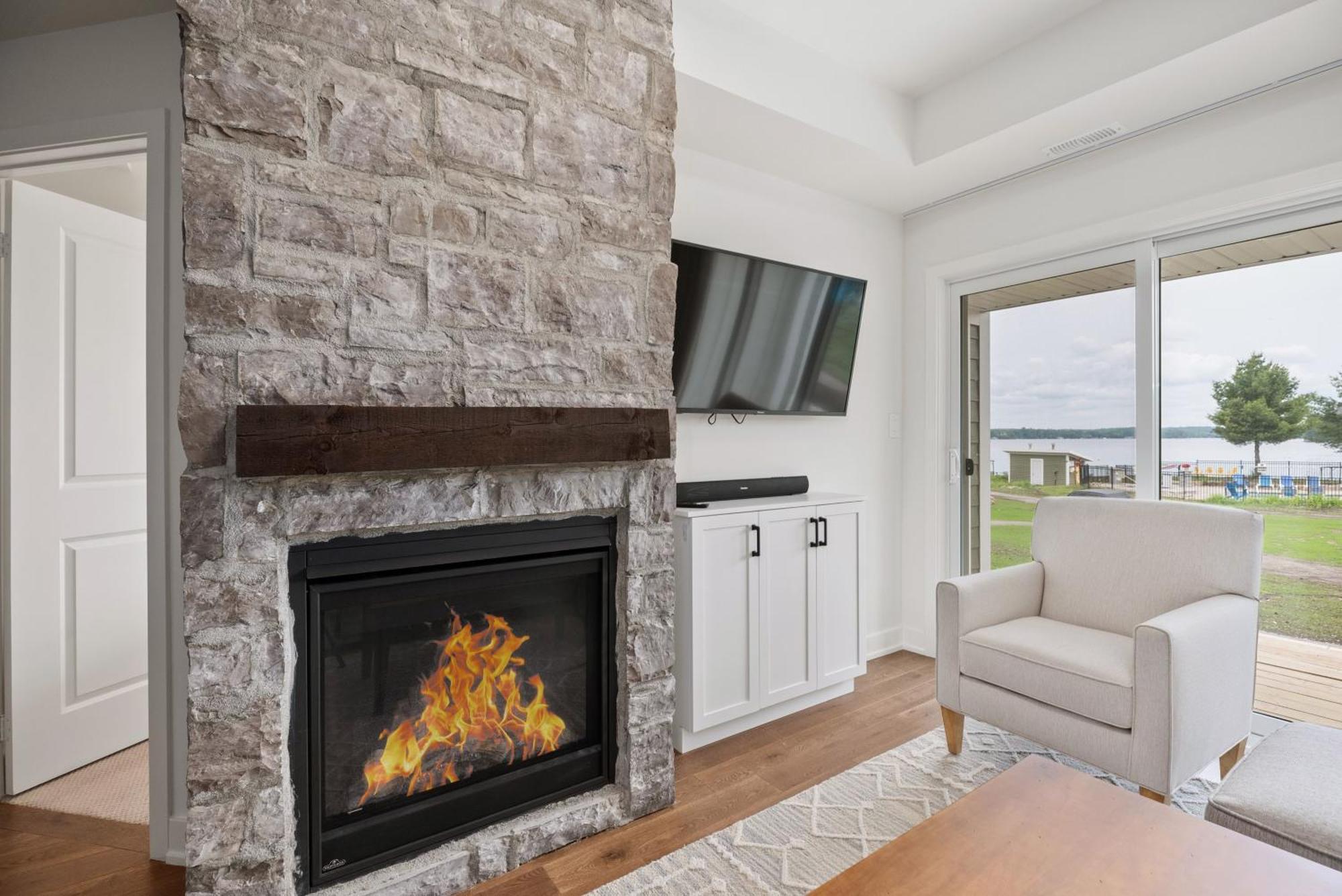 Touchstone Resort Bracebridge Eksteriør billede